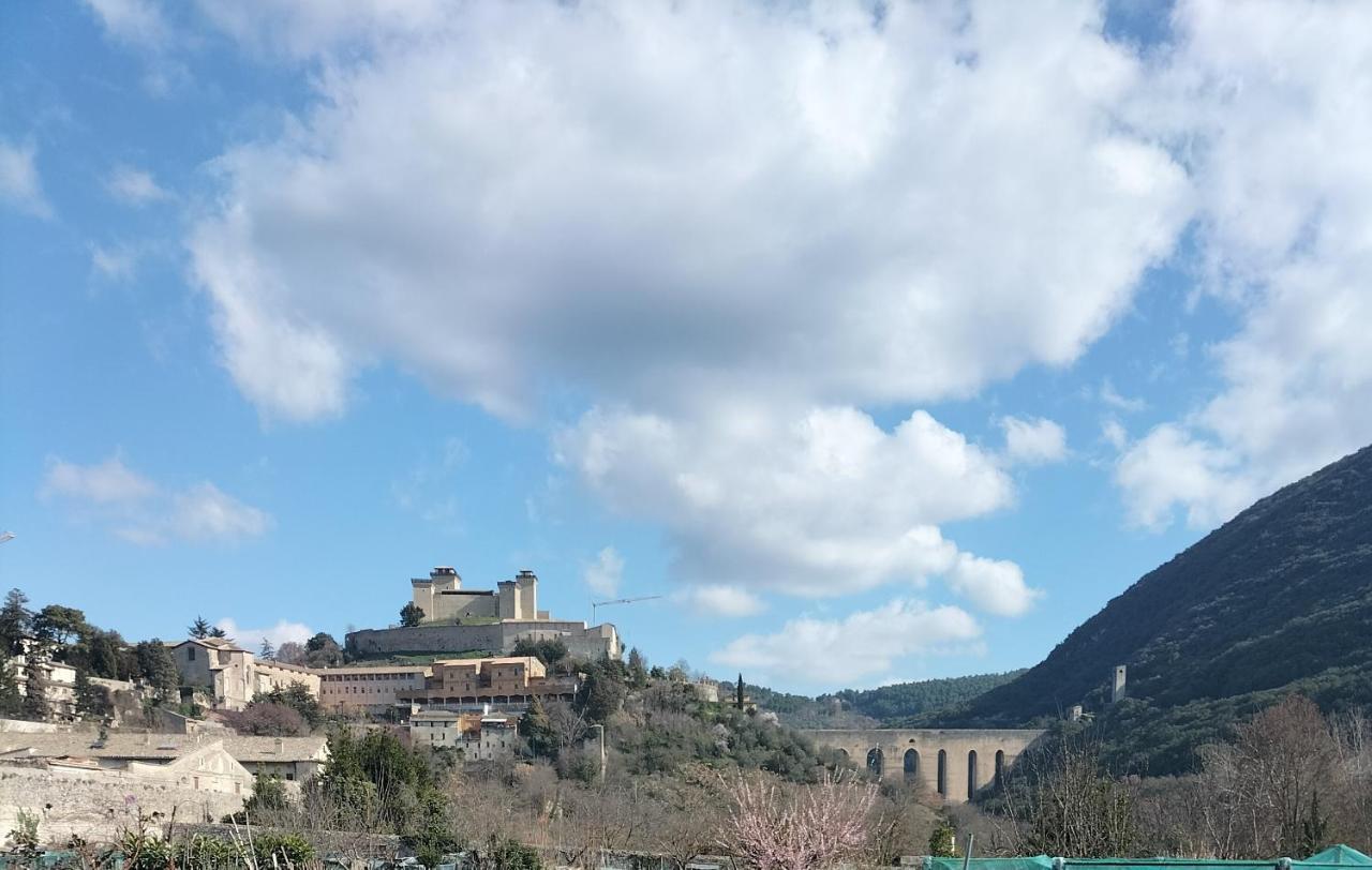 Appartamento Di Via Refini Spoleto Zewnętrze zdjęcie