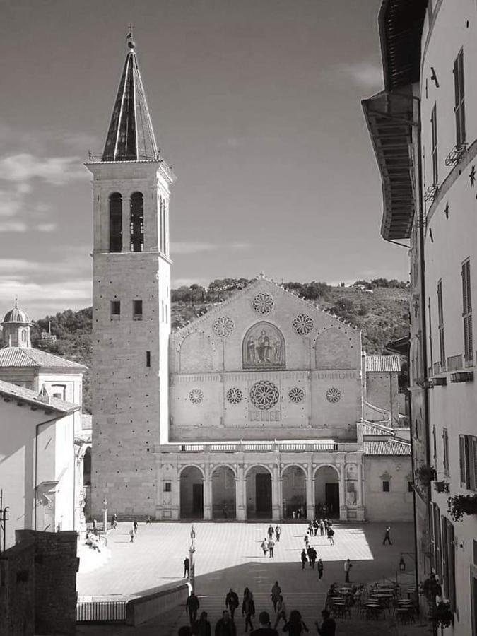 Appartamento Di Via Refini Spoleto Zewnętrze zdjęcie